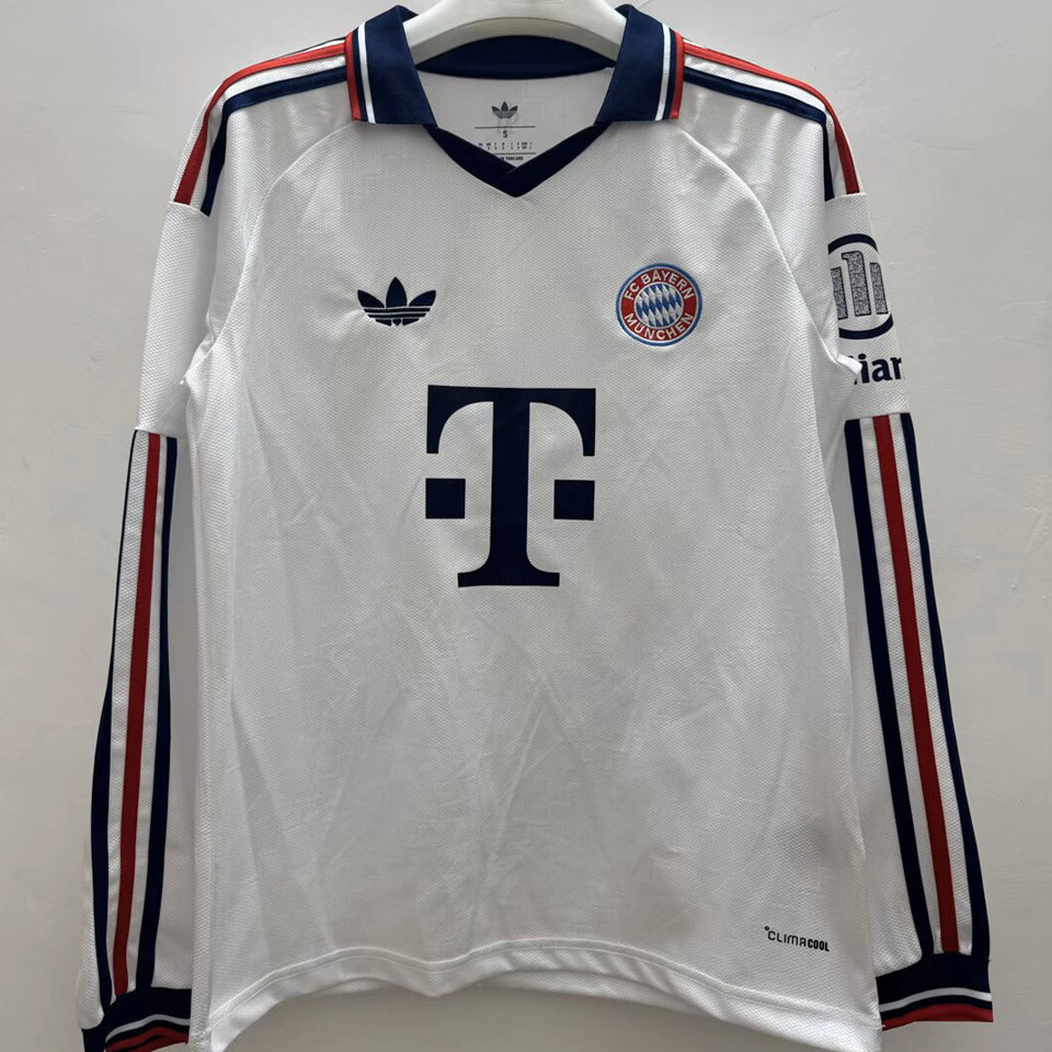26/27 Bayern Munich Long Sleeve Away Kit Stadium Version