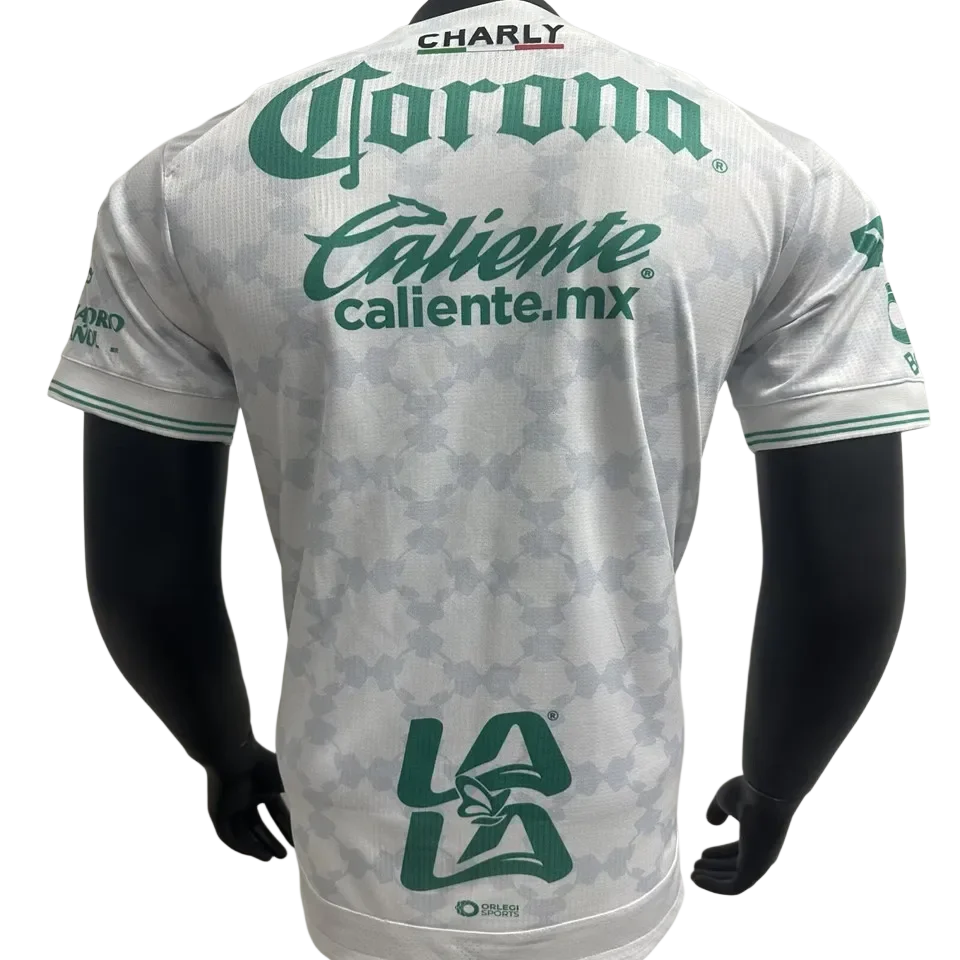 26/27 Santos Away Kit Player Version
