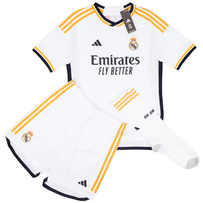 R.Madrid Home Kit Shirt & Shorts POS
