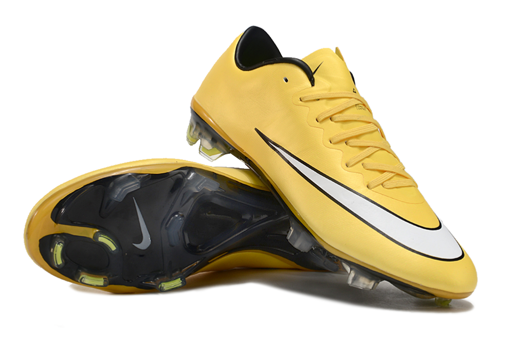 Nike Vapor 10 Elite FG - Professional Firm Ground Football Boots
