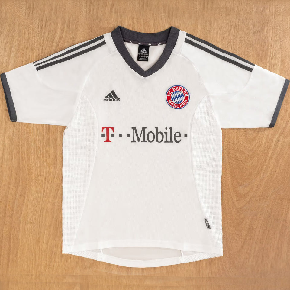 Bayern Munich 02/03 Third Retro Jersey
