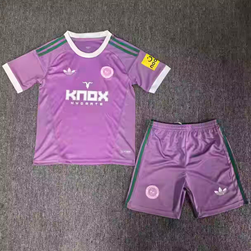 26/27 Newcastle Kids GK Kit Stadium Version