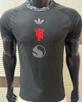 26/27 Man. Utd. Special Edition Black Kit Player Version