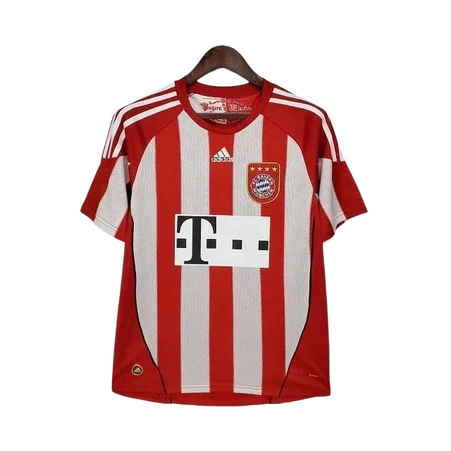Bayern Mun. 10/11 Home Retro Club Jersey