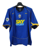 Juventu Away 04/05 Retro Club Jersey
