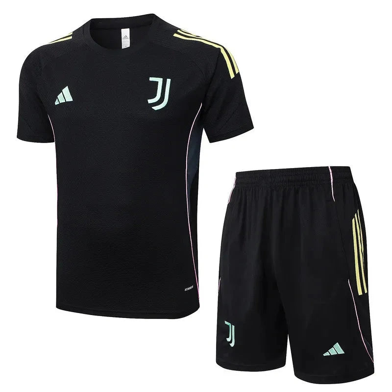 25/26 Juve Training Kit #3