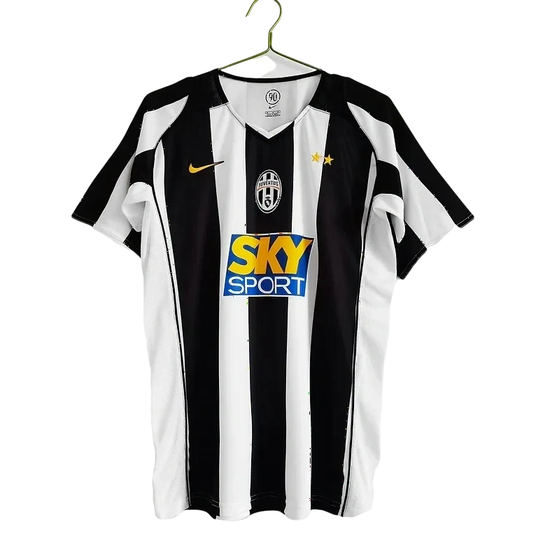 Juventu Home 04/05 Retro Club Jersey