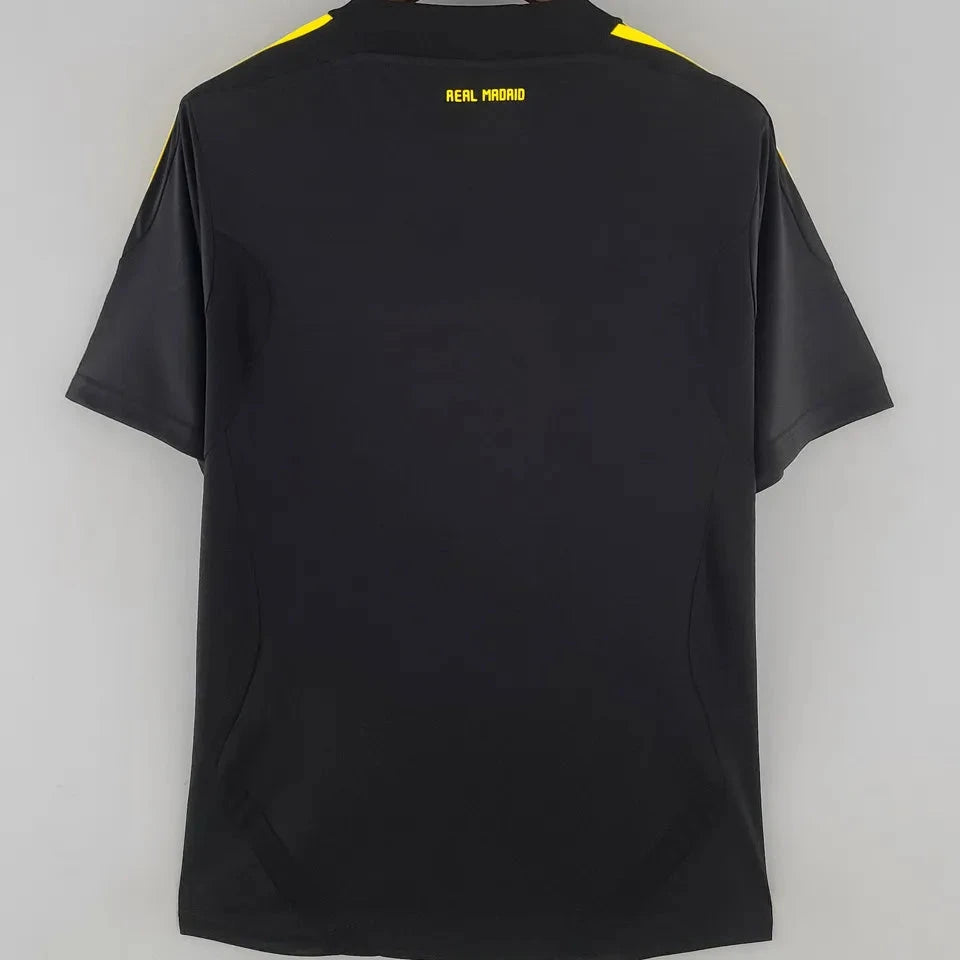 R. Madrid 11/12 Goalkeeper Home Club Jersey