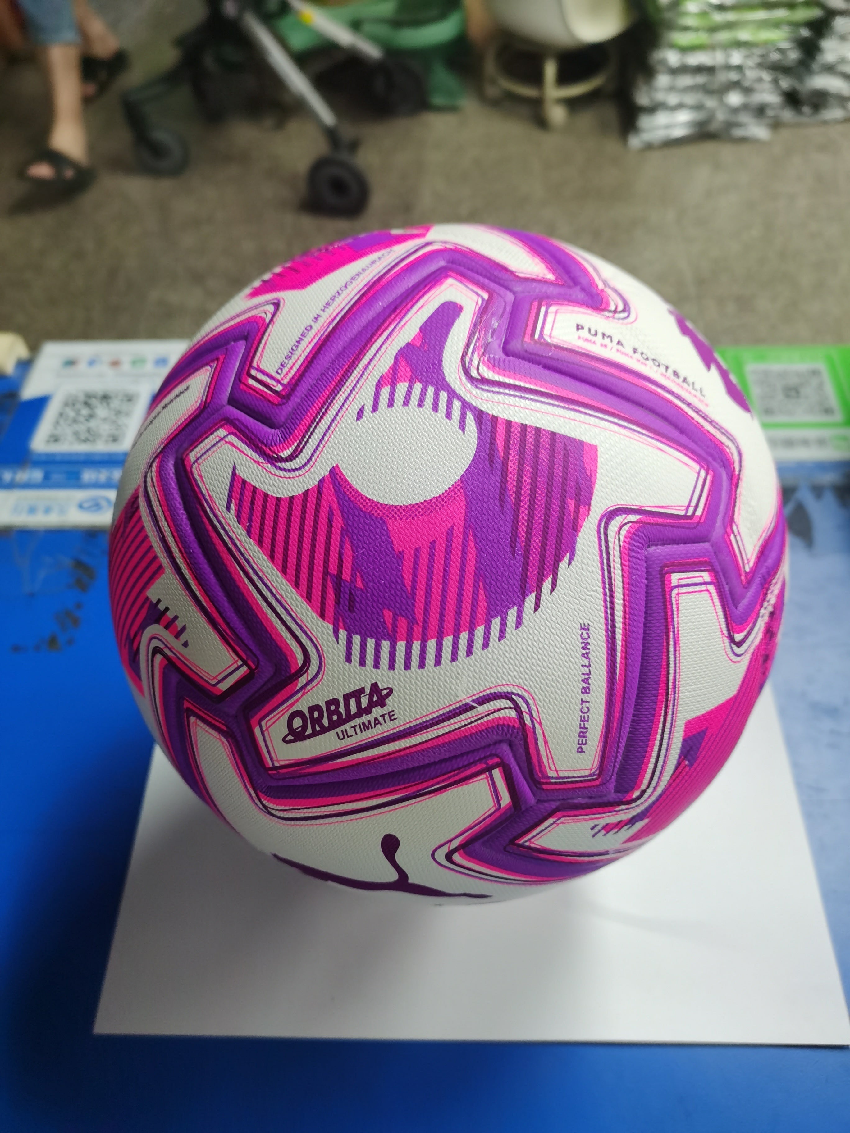 Puma Orbita Ultimate Premier League Brilliance FIFA Quality Pro Soccer Ball 25/2