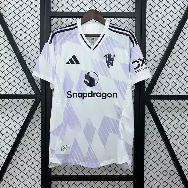 25/26 Man. Utd. Away Kit Stadium Version