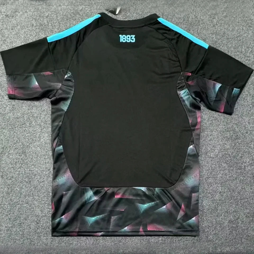 8e73d831e59a6178.webp
