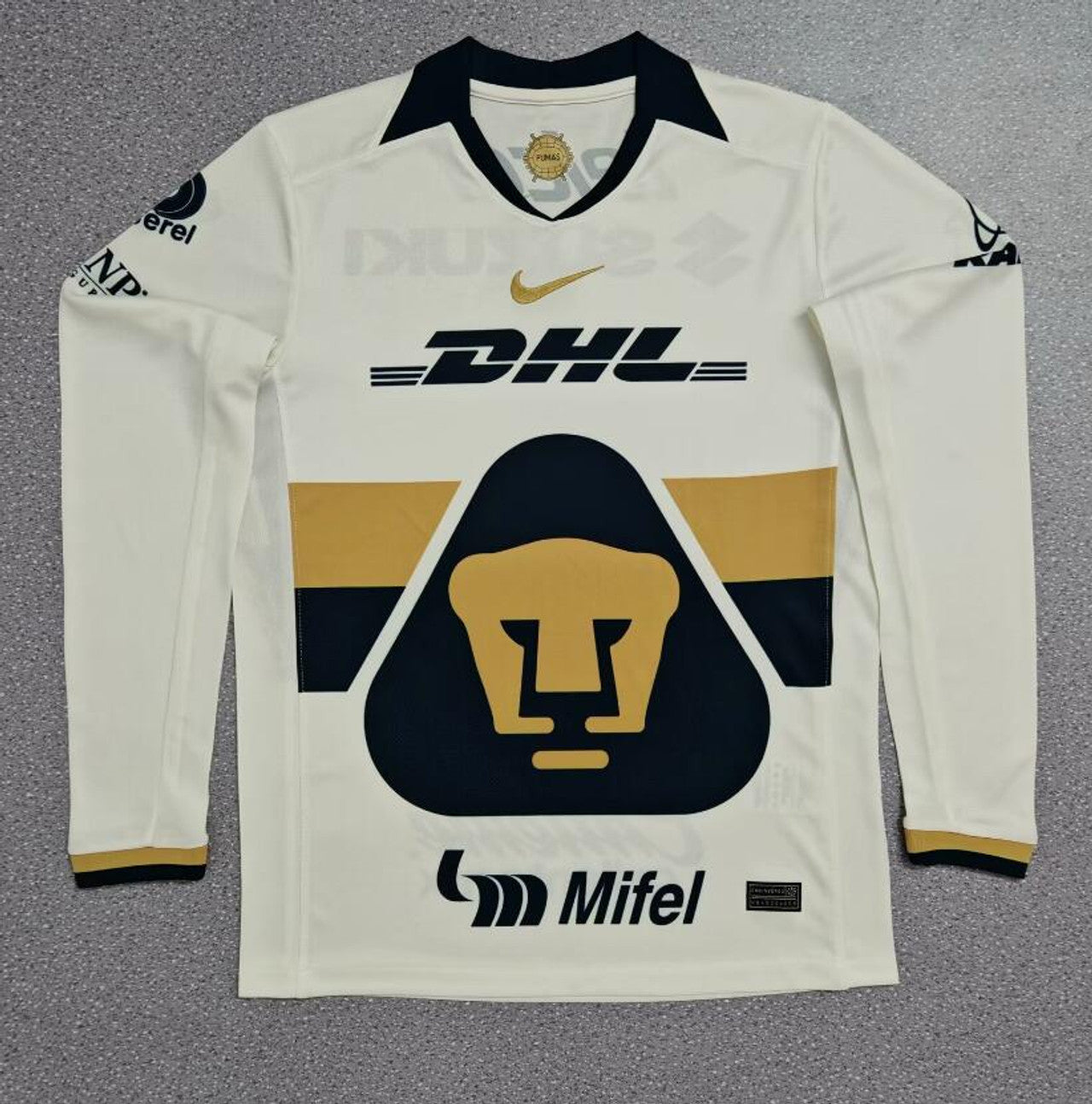25/26 Pumas Long Sleeve Home Kit Stadium Version