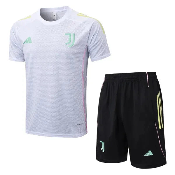 25/26 Juve Training Kit
